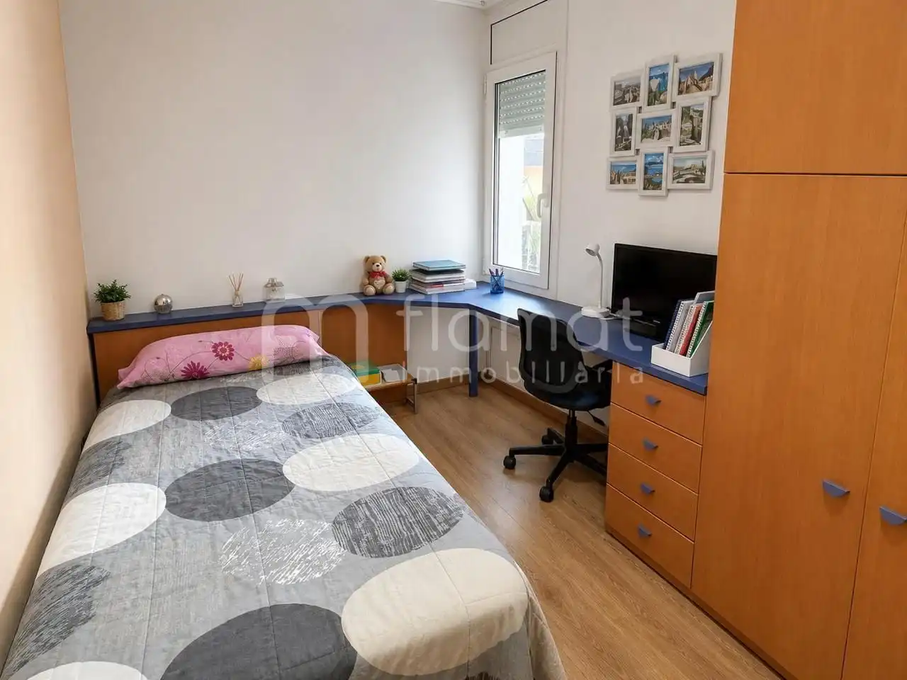 Dormitori de Pis en venda en Martorelles amb Calefacció, Parquet i Balcó