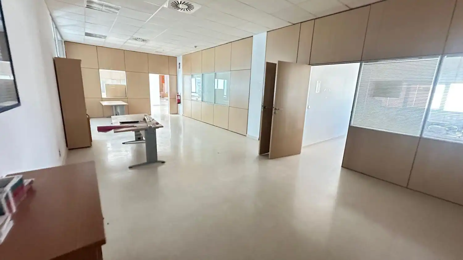 Fabrikhallen zur Miete in La Rinconada