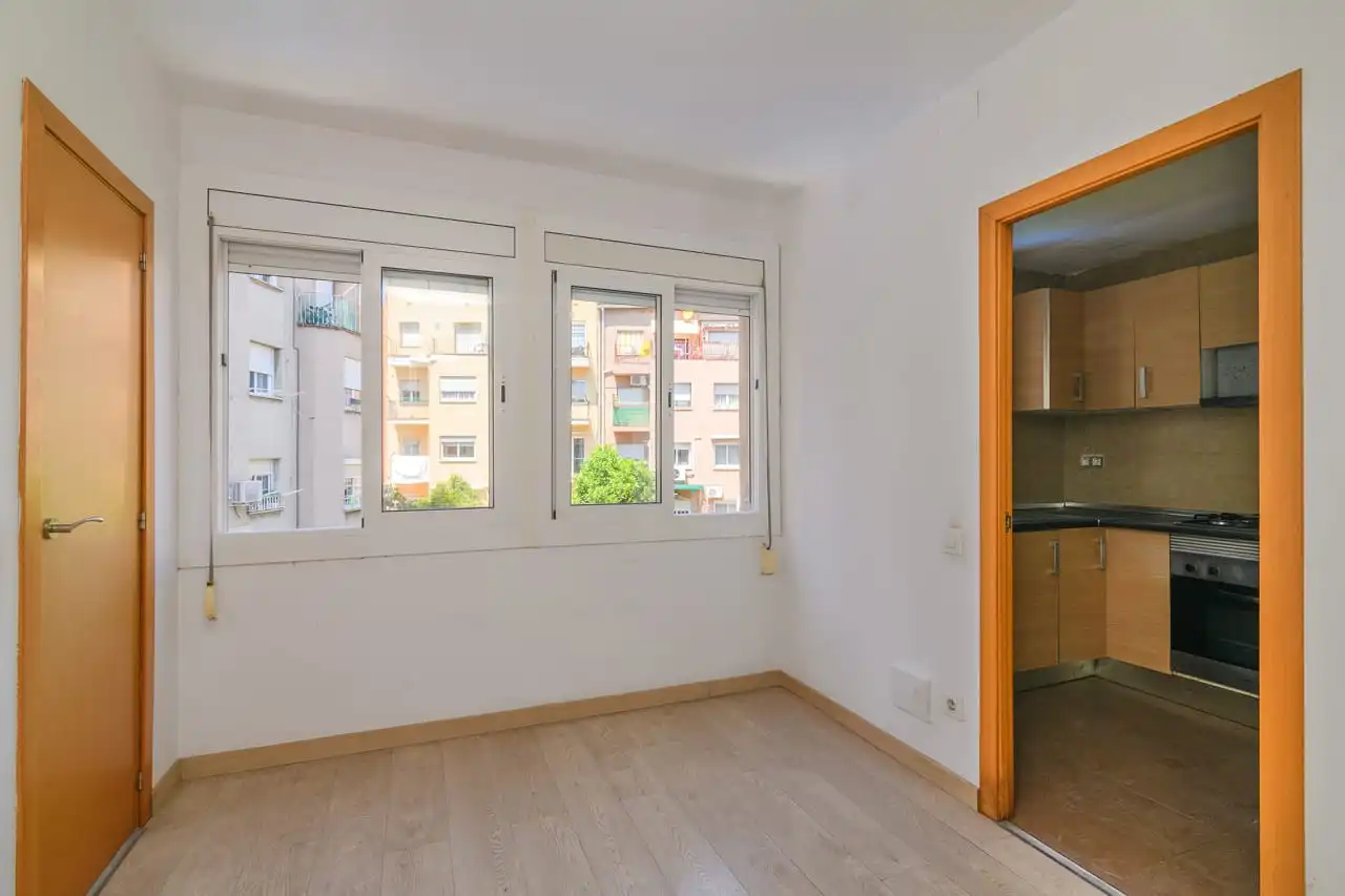 Habitación de Ático en venta en Barcelona con Parquet, Terraza y Trastero