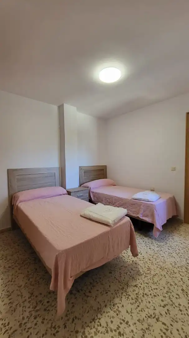 Habitación de Piso en venta en Vélez-Málaga con Terraza y Piscina comunitaria