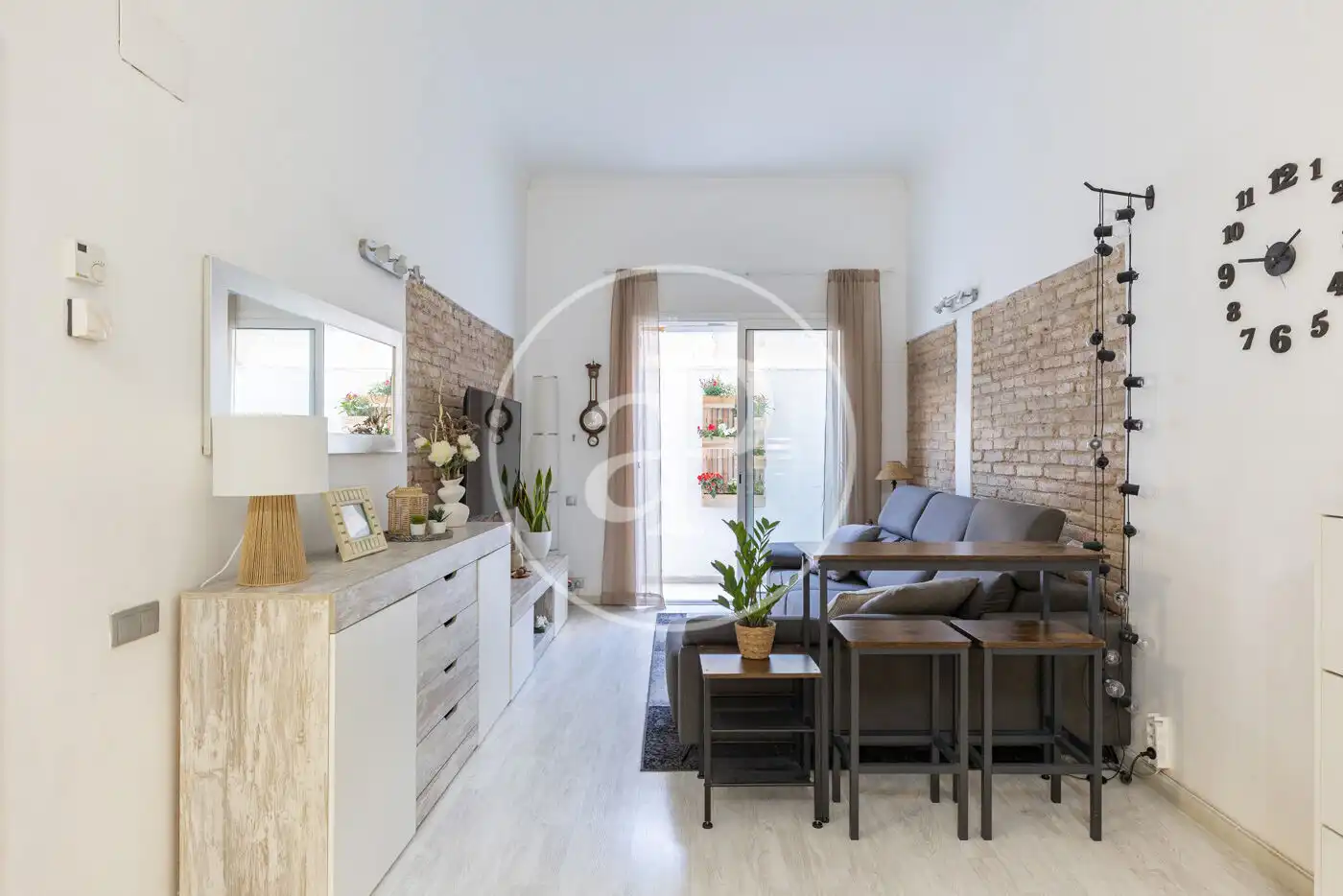 Living room of Flat for sale in  Barcelona Capital  with Heating and Terrace