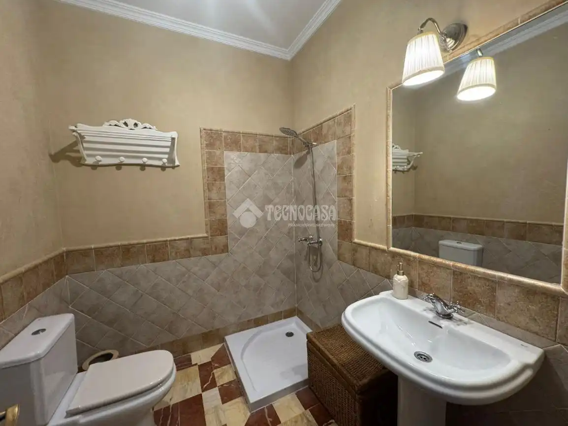 Bathroom of Flat for sale in Osuna  with Air Conditioner and Terrace