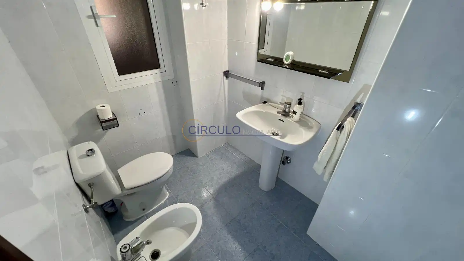Piso con terraza en venta en Juan Carlos I, imagen 9