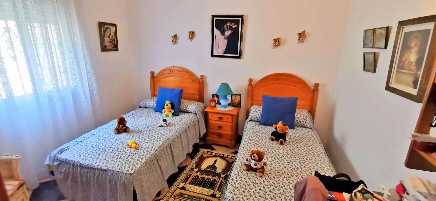 Dormitori de Casa o xalet en venda en Canillas de Aceituno amb Jardí privat, Terrassa i Traster