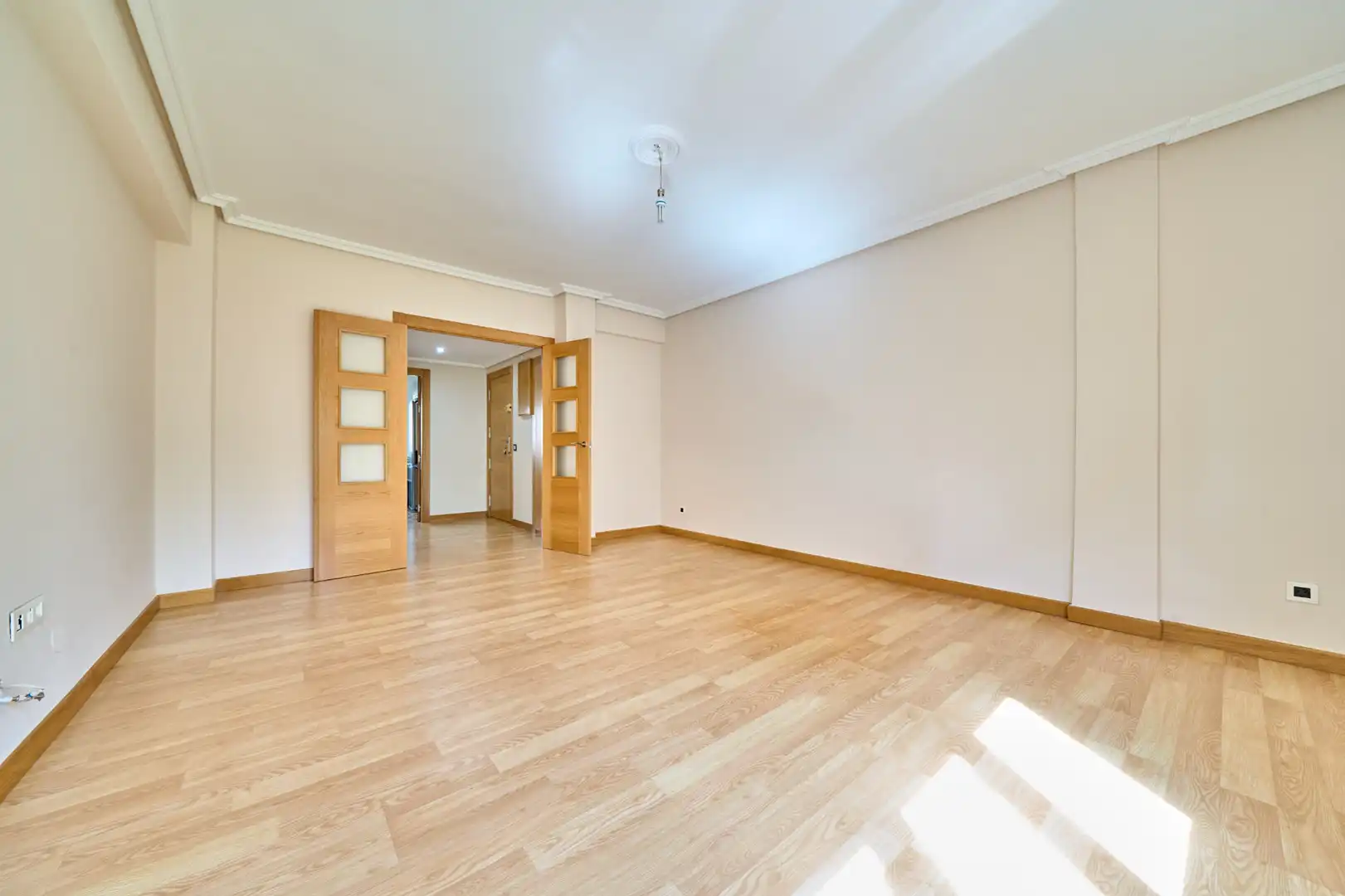 Bedroom of Flat for sale in Vitoria - Gasteiz  with Terrace, Storage room and Furnished
