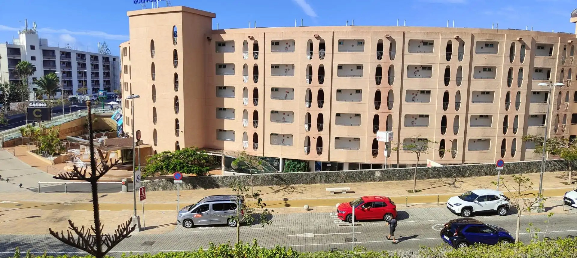 Vista exterior de Apartamento en venta en San Bartolomé de Tirajana con Jardín privado y Piscina comunitaria