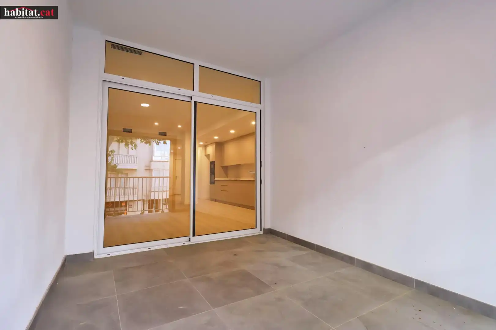 Flat with lift for sale in Centre Vila, imagen 5