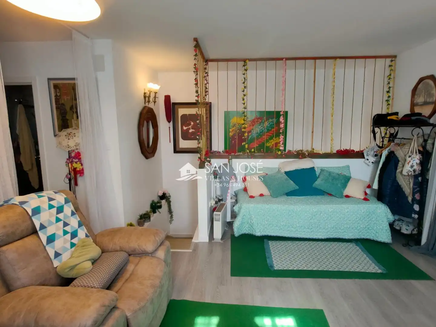 Sala de estar de Casa o chalet en venta en Aspe con Jardín privado, Trastero y Amueblado