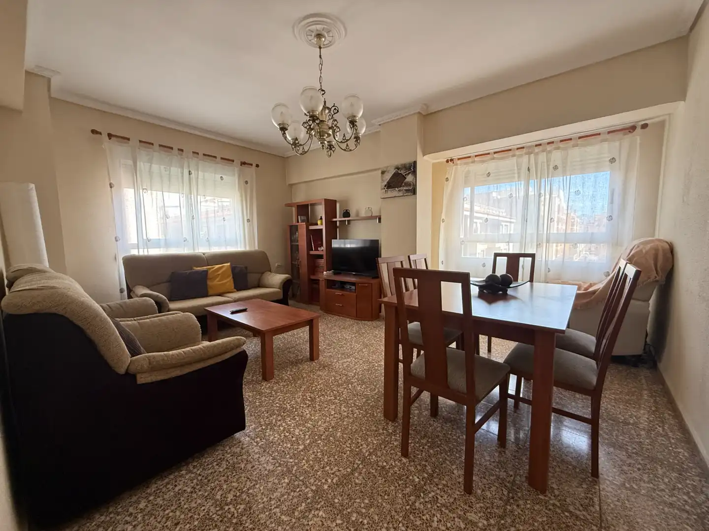 Sala de estar de Piso en venta en Castellón de la Plana / Castelló de la Plana con Balcón