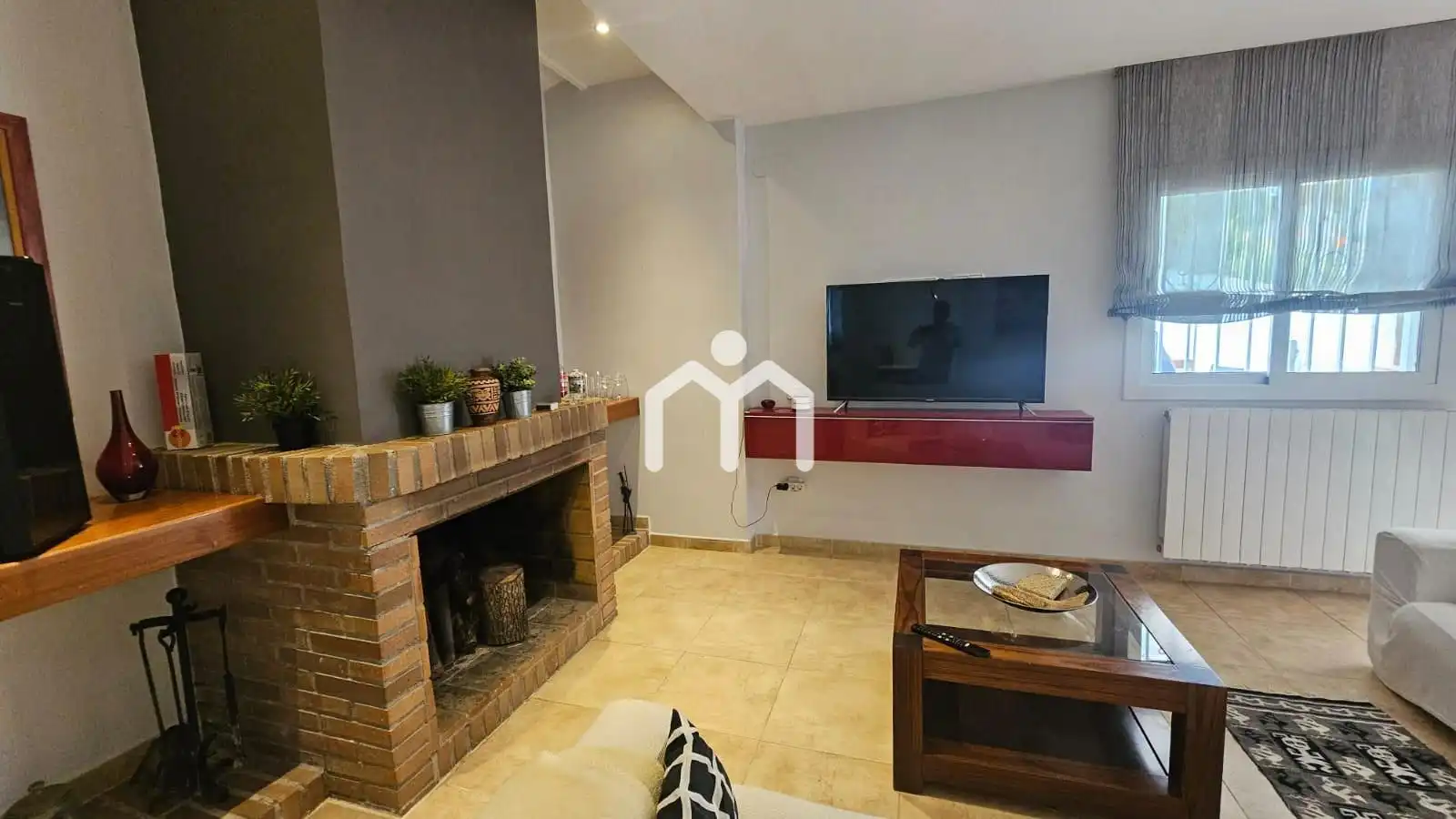 Sala de estar de Casa o chalet en venta en Cabrils con Calefacción, Parquet y Terraza