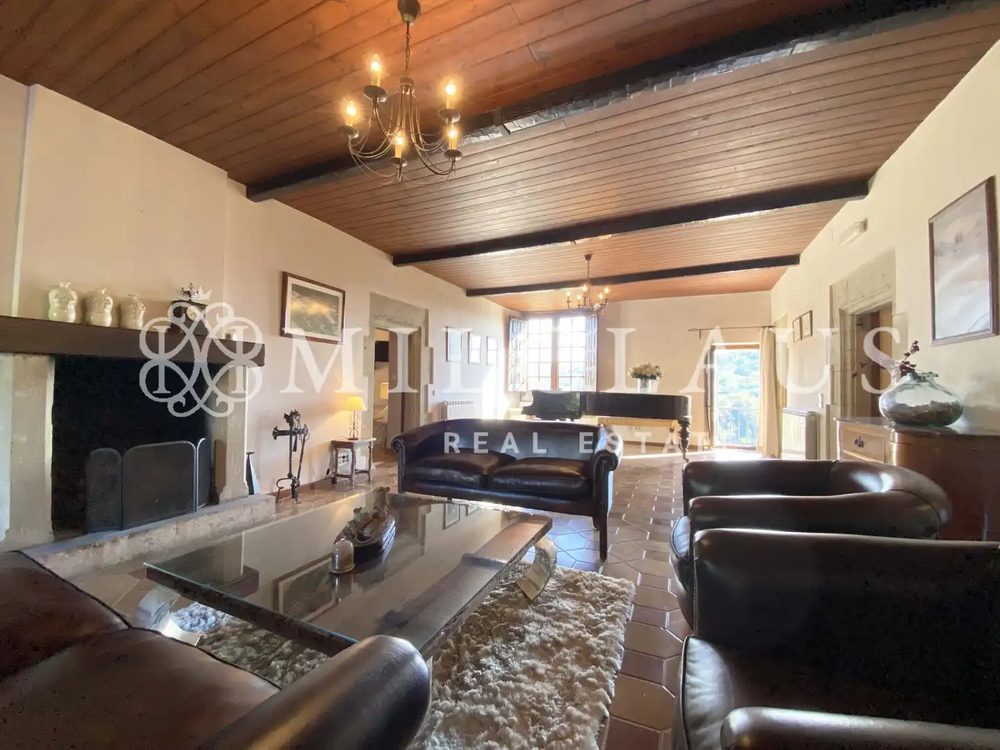 Sala d'estar de Finca rústica en venda en Talamanca amb Aire condicionat, Calefacció i Jardí privat