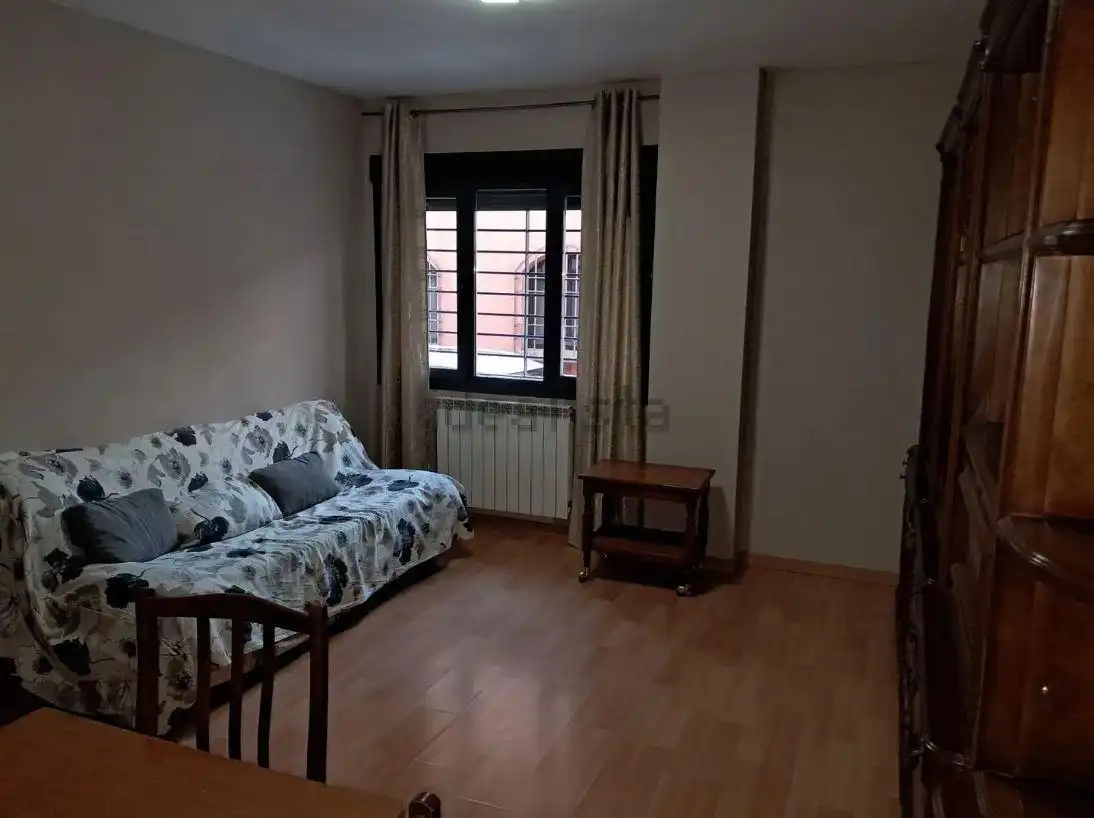 Pis amb ascensor de lloguer a Valdepeñas