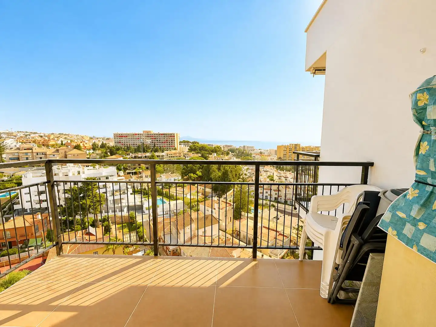 Terrasse von Dachboden zum Verkauf in Benalmádena mit Möbliert und Gemeinschaftspool