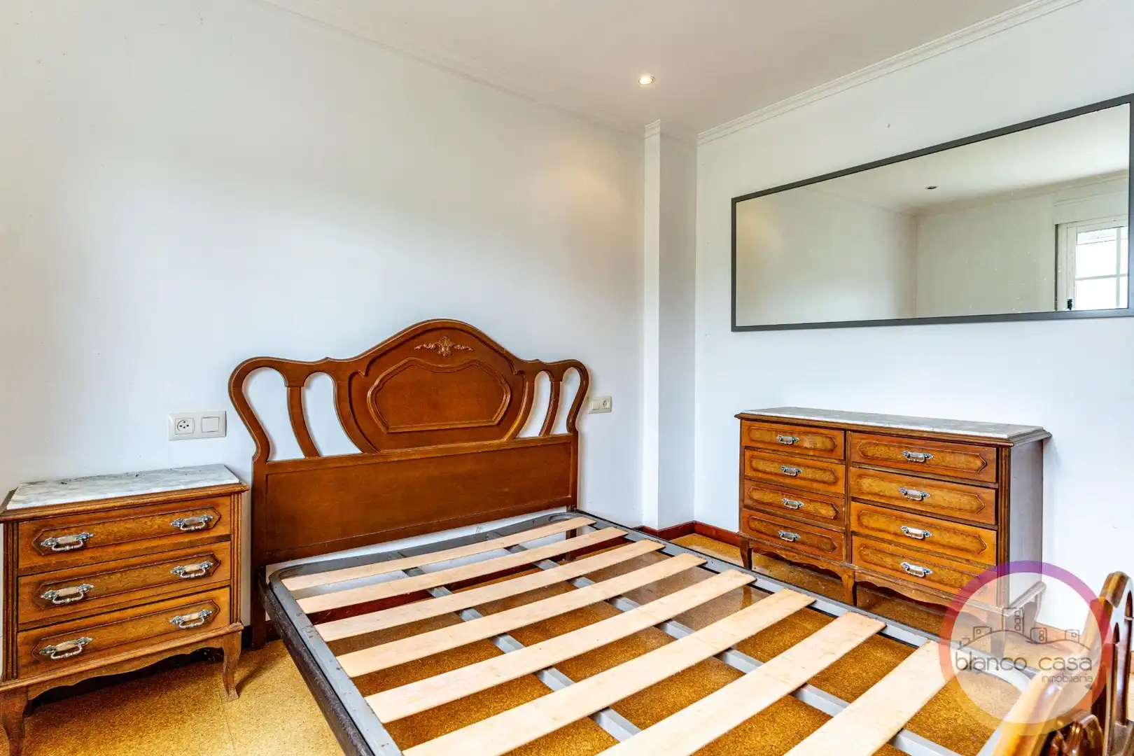 Schlafzimmer von Haus oder Chalet zum Verkauf in A Laracha   mit Heizung und Möbliert