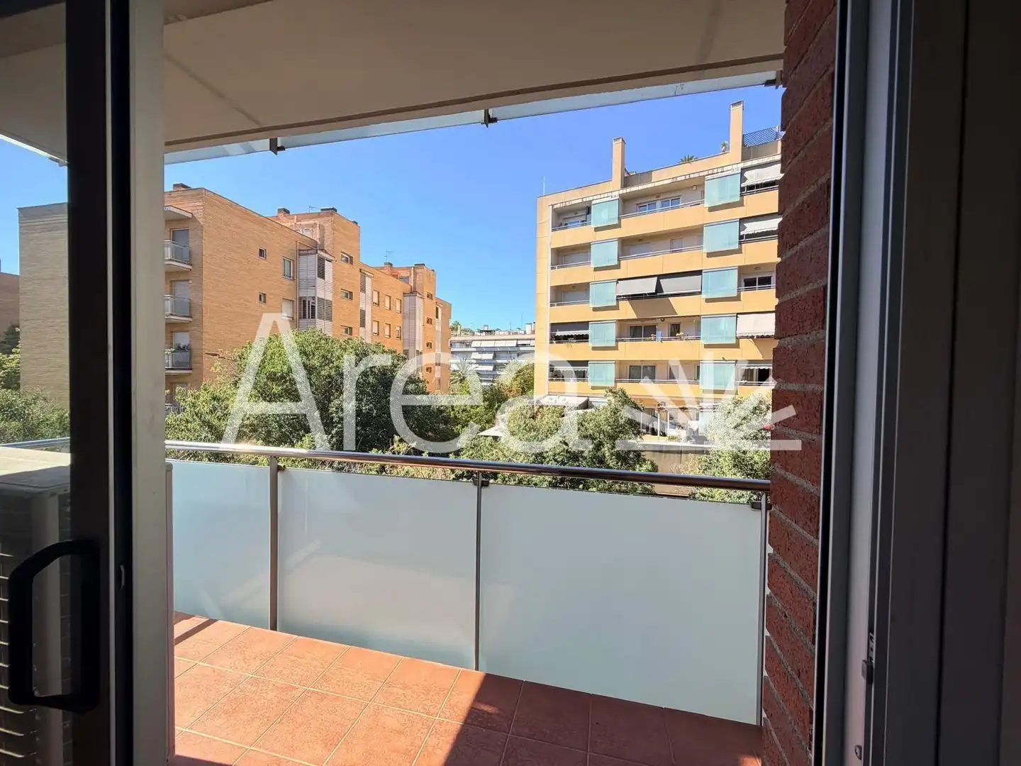 Vista exterior de Pis en venda en Mataró amb Aire condicionat, Calefacció i Balcó