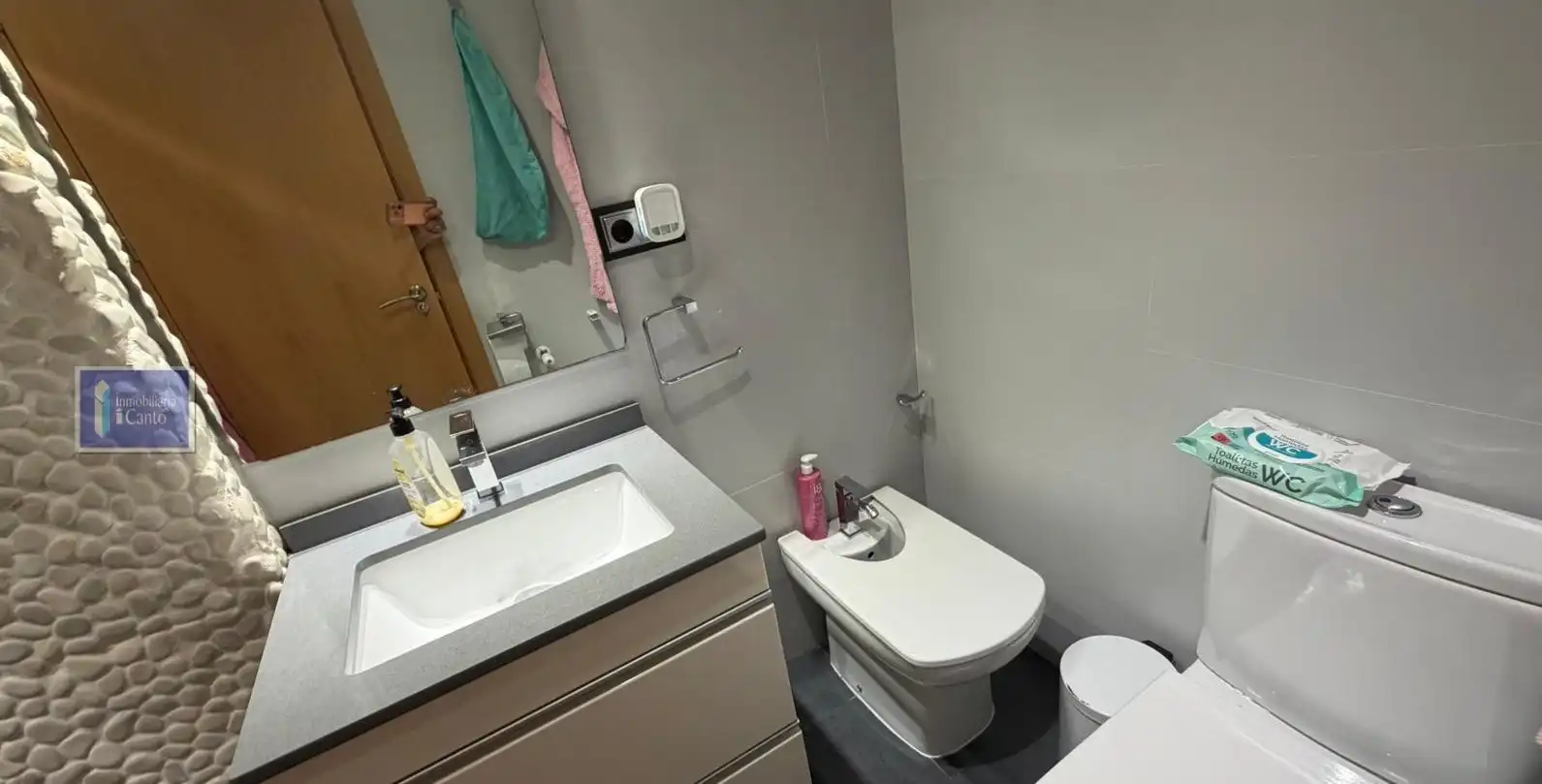 Baño de Piso en venta en Alcoy / Alcoi con Aire acondicionado, Calefacción y Trastero