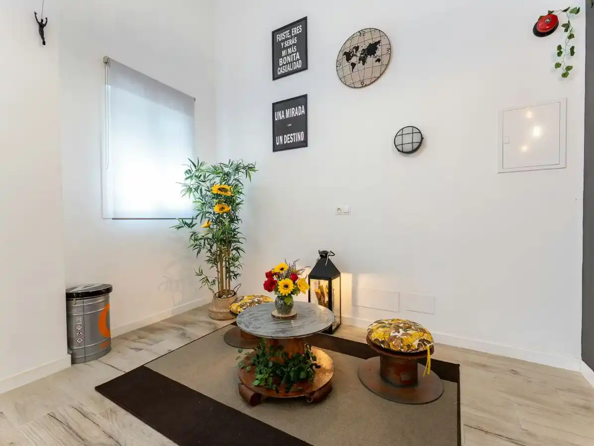 Sala de estar de Estudio de alquiler en Málaga con Aire acondicionado, Calefacción y Parquet