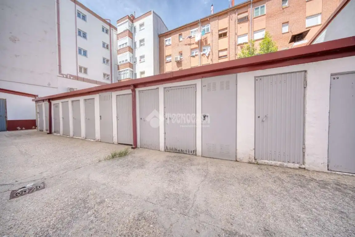 Aparcament de Pis en venda en Valladolid