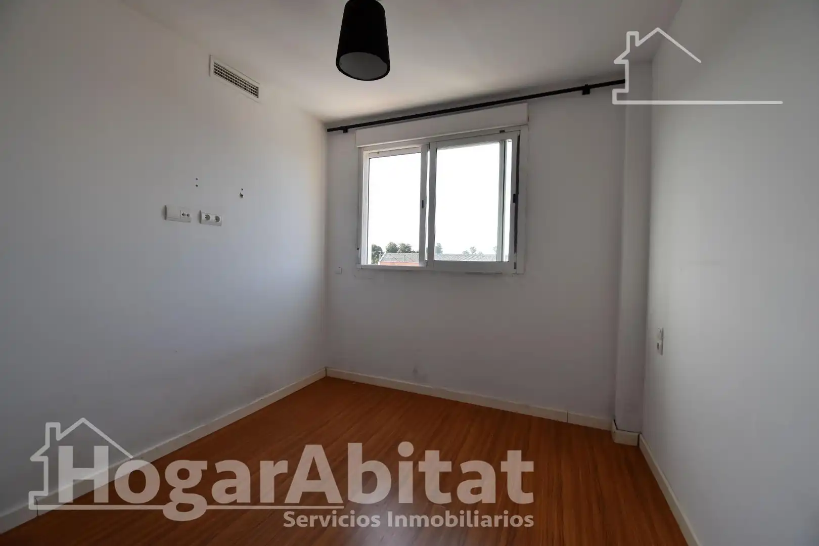 Dormitori de Àtic en venda en L'Alqueria de la Comtessa amb Parquet i Terrassa
