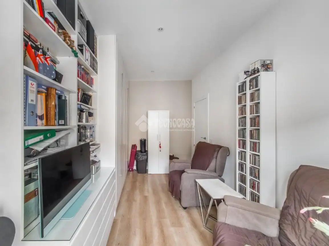 Living room of Flat for sale in Madrid  with Air Conditioner, Heating and Home automation