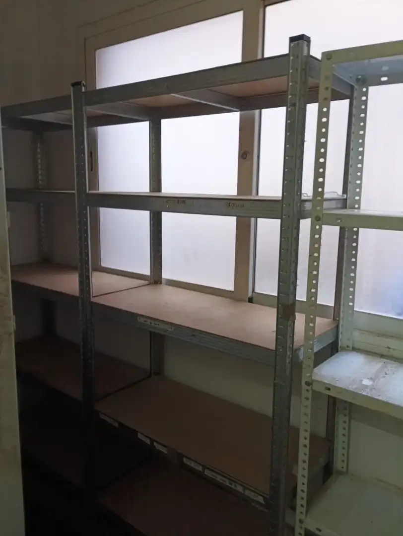 Business premises for transfer in Carrer de Cabestany 12, imagen 22