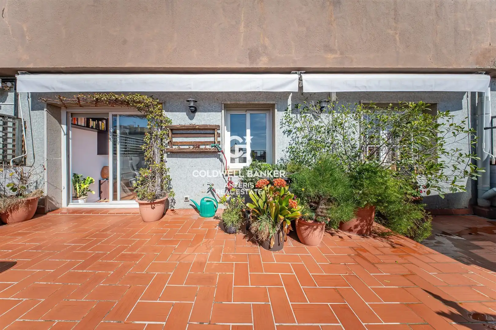 Garden of Attic for sale in  Barcelona Capital  with Air Conditioner, Heating and Parquet flooring
