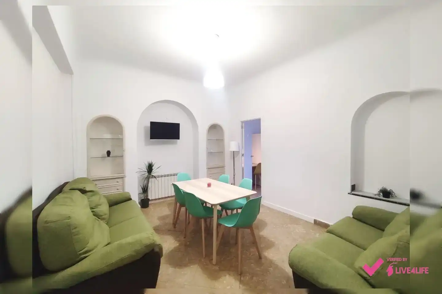 Dining room of Ground floor for share in Granada  with Heating, Terrace and Storage room