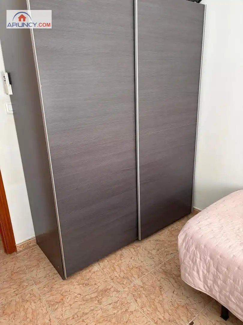 Habitación de Piso de alquiler en Sevilla con Aire acondicionado, Calefacción y Amueblado