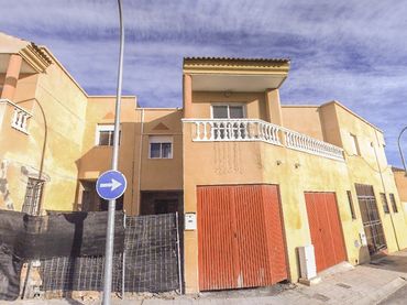 Casa en venta en GIRALDA DE SEVILLA