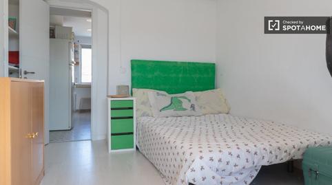 Foto 2 de Pis per a compartir a Lucero, Madrid