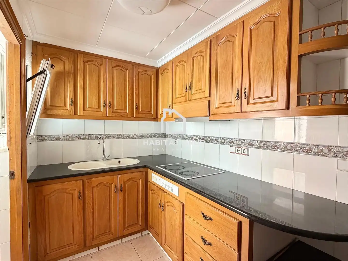 Cocina de Piso en venta en Girona con Calefacción y Terraza