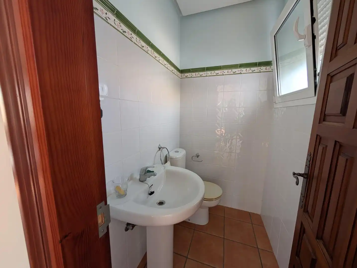 Badezimmer von Haus oder Chalet zum Verkauf in Gandia mit Heizung, Privatgarten und Terrasse