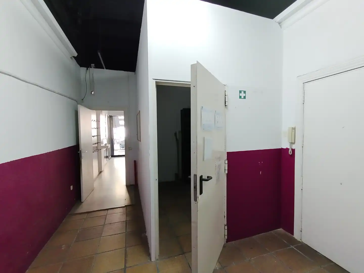 Local comercial de lloguer a Carrer del Comte Borrell, imagen 6