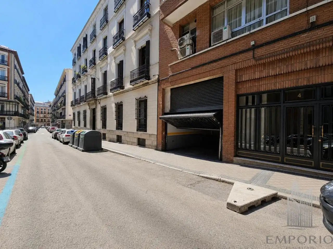 Aparcament de Garatge de lloguer en Madrid