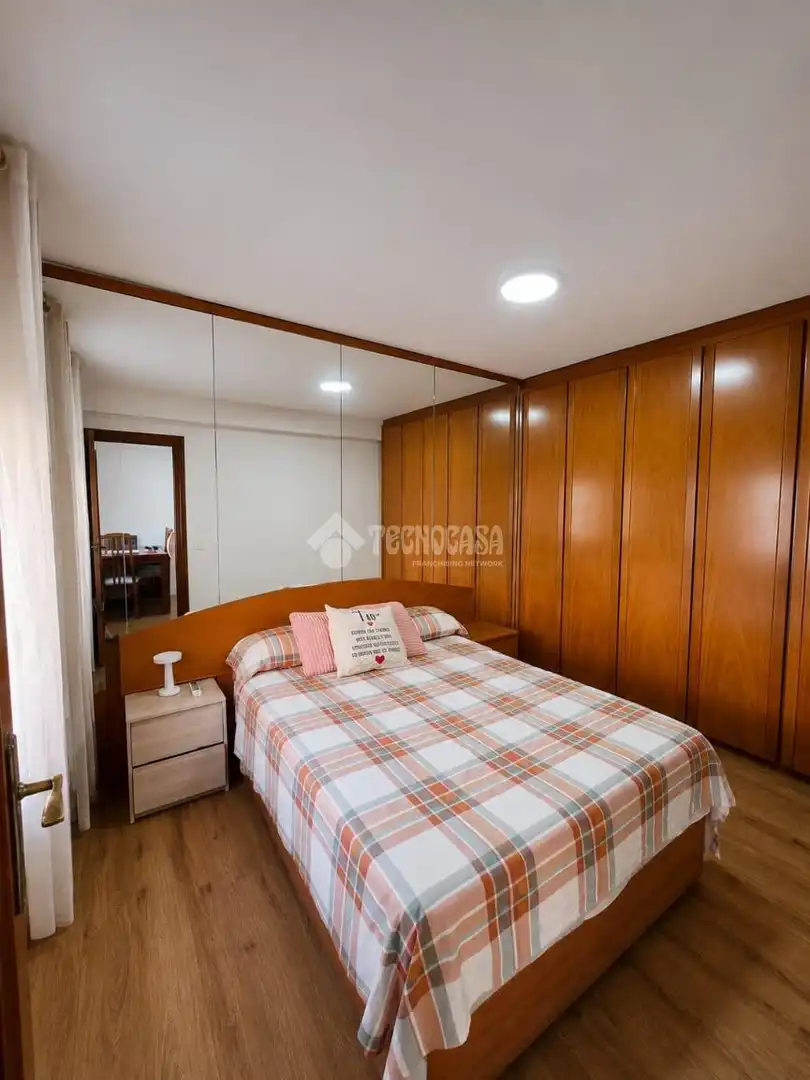 Bedroom of Flat for sale in Barcelona  with Air Conditioner and Heating