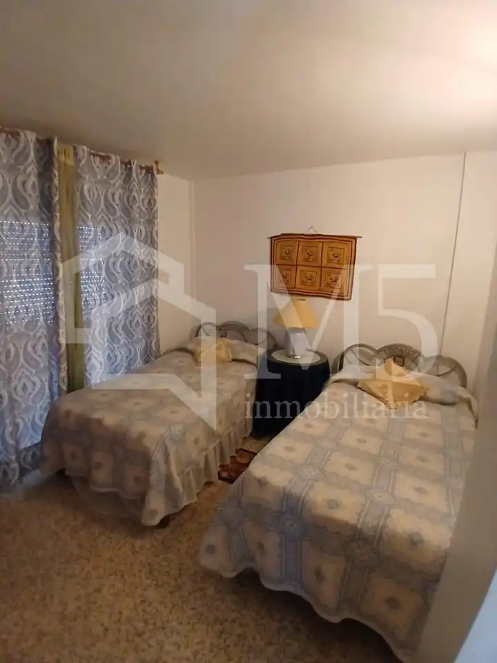 Schlafzimmer von Einfamilien-Reihenhaus zum Verkauf in Algarrobo mit Möbliert