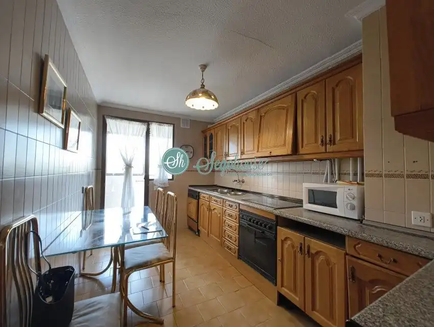 Küche von Wohnung zum Verkauf in Segovia mit Heizung, Parkett und Terrasse