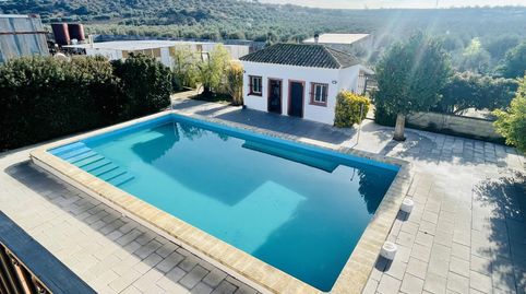 CASA CON PISCINA EN CORCOYA BUSCA PROPIETARIO!!