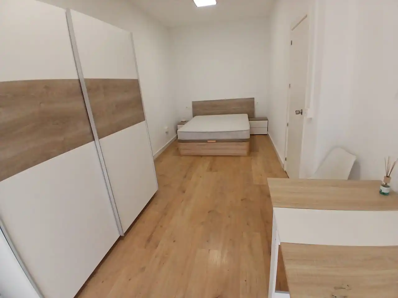 Schlafzimmer von Wohnung zur Miete in Eibar mit Heizung