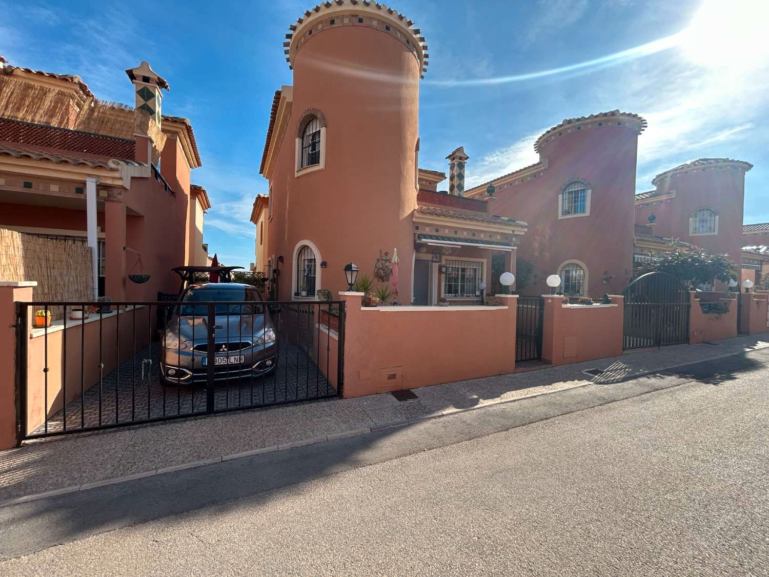 Vista exterior de Casa o chalet en venta en Orihuela con Aire acondicionado, Amueblado y Internet