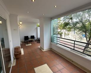 Apartament de lloguer en Marbella amb Terrassa, Piscina i Piscina comunitària