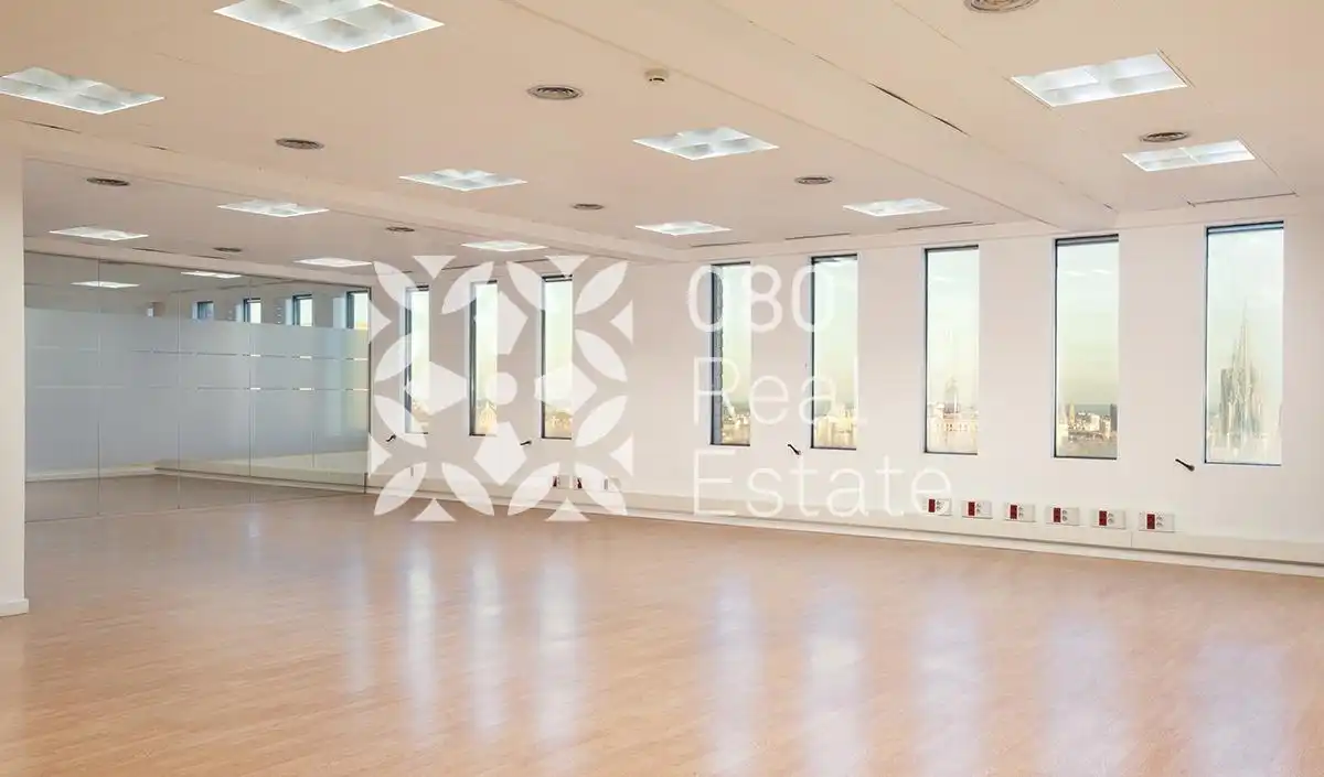 Oficina de alquiler en  Barcelona Capital con Aire acondicionado y Calefacción