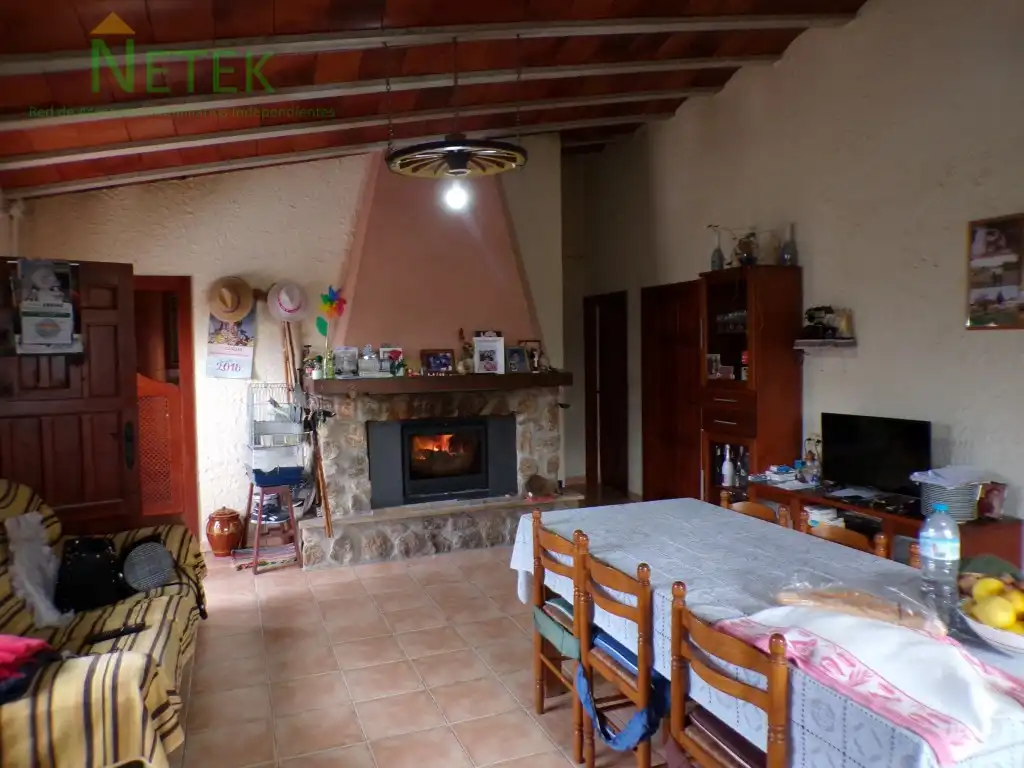 Country homes for sale in Santa Cruz