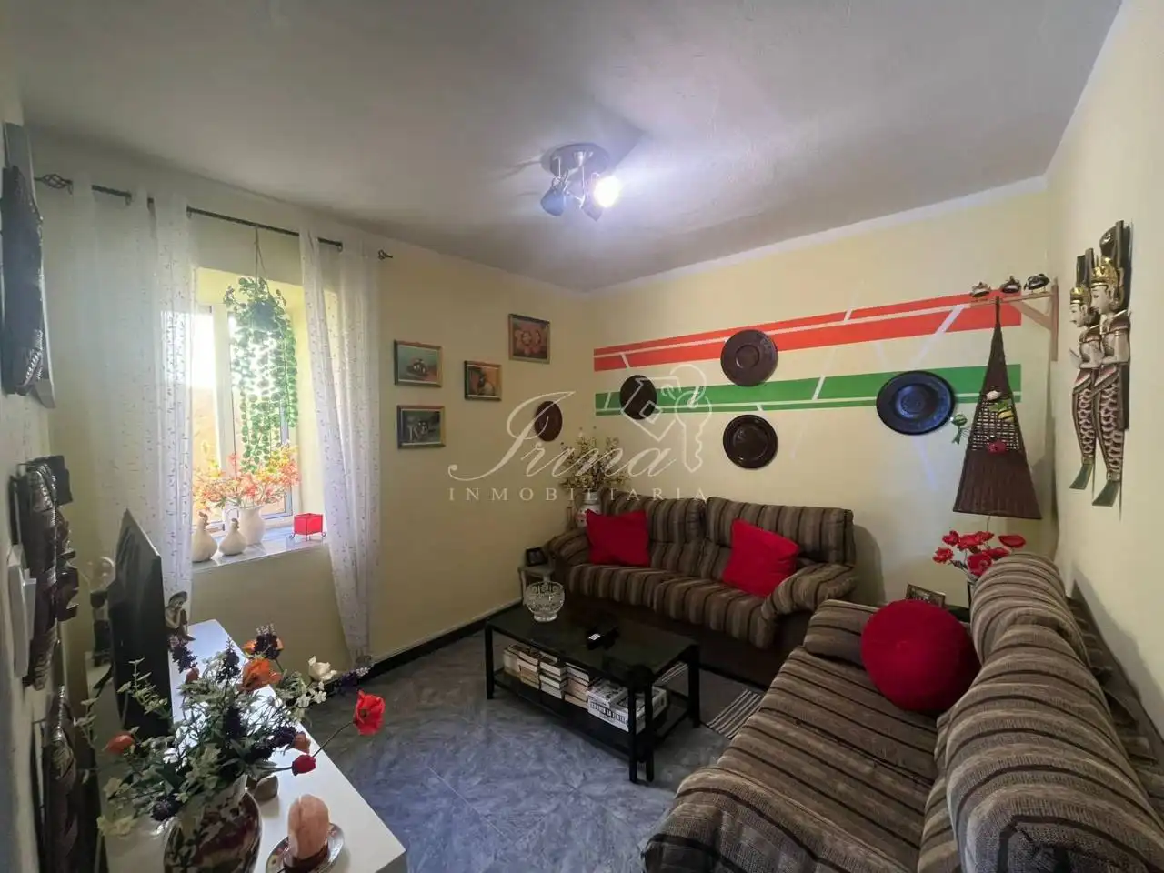Sala de estar de Casa adosada en venta en El Paso con Jardín privado