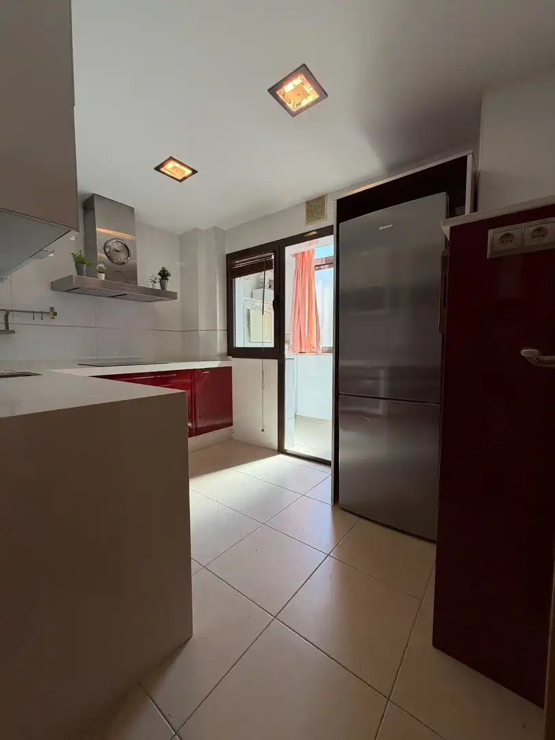 Küche von Wohnung zum Verkauf in Málaga mit Klimaanlage, Heizung und Terrasse