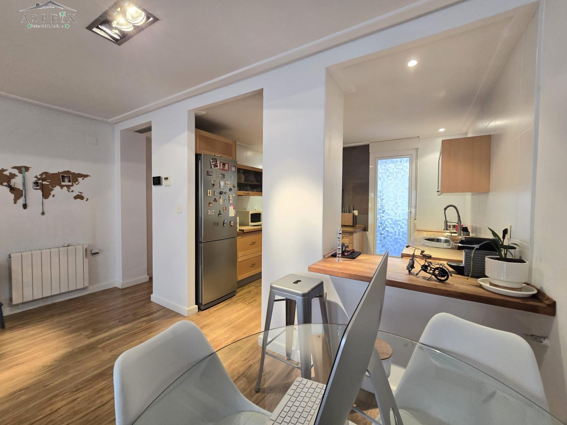 Cuina de Pis en venda en Novelda amb Parquet i Terrassa