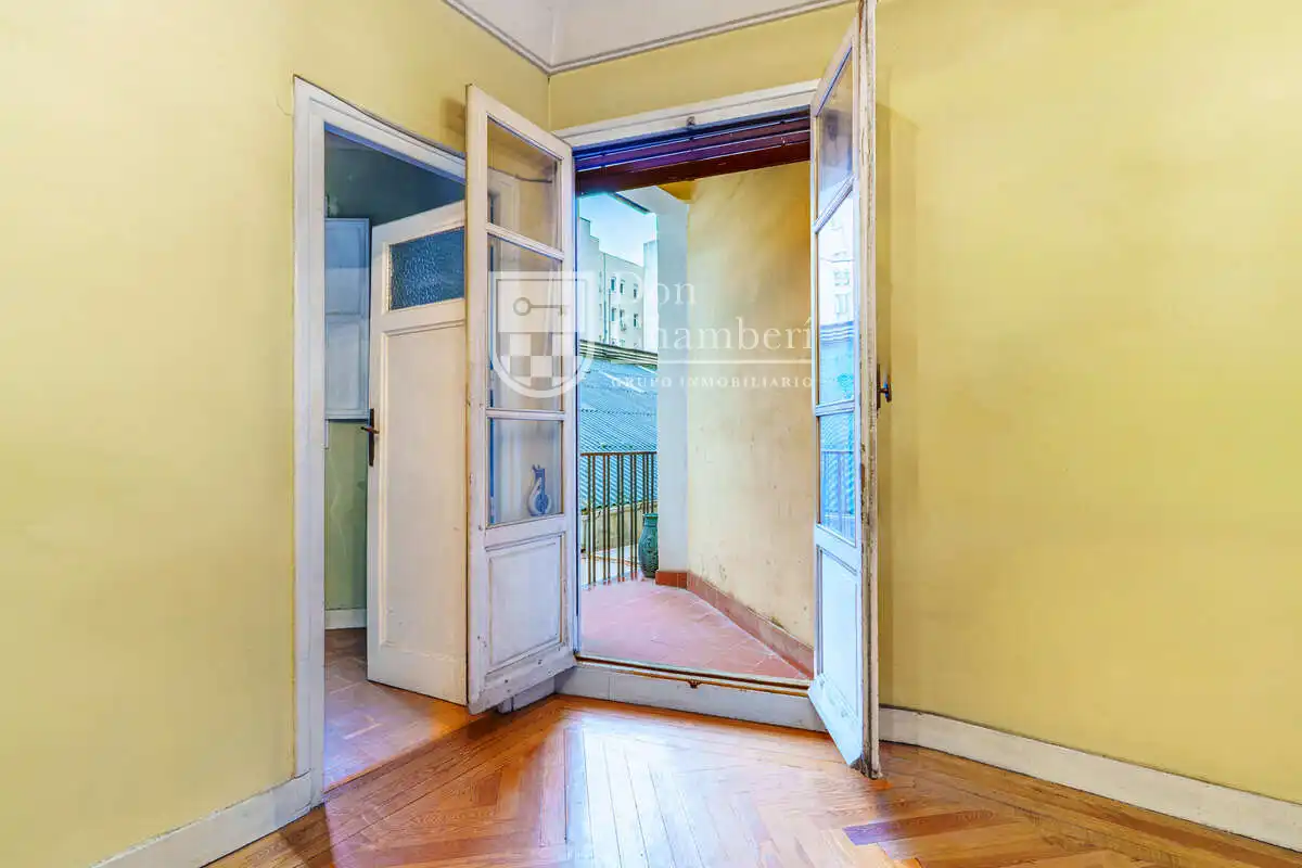 Flat with lift for sale in Garcia de Paredes, imagen 6