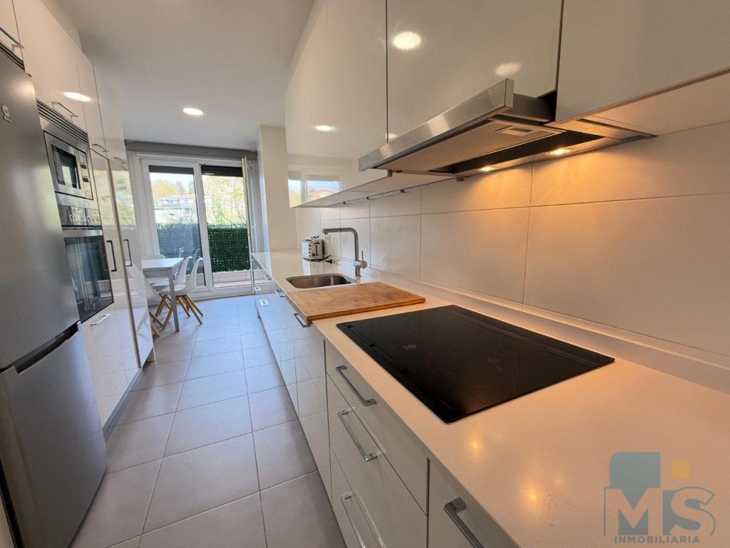 Kitchen of Flat for sale in Donostia - San Sebastián   with Terrace