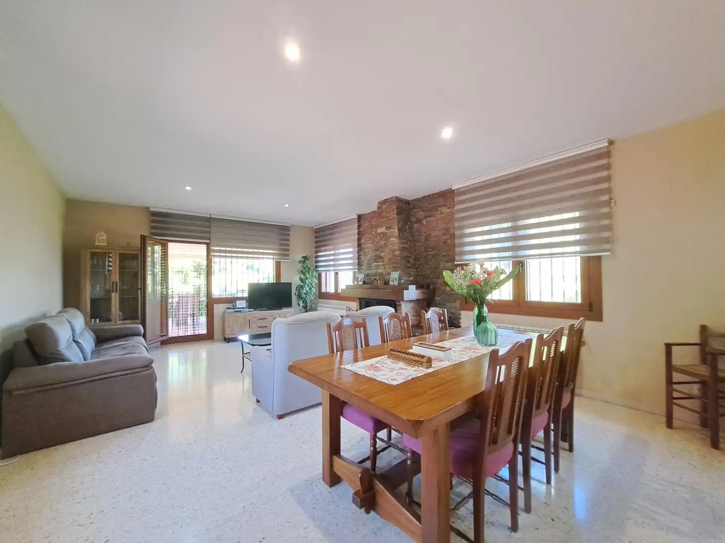 Comedor de Casa o chalet en venta en Els Hostalets de Pierola con Calefacción, Jardín privado y Trastero