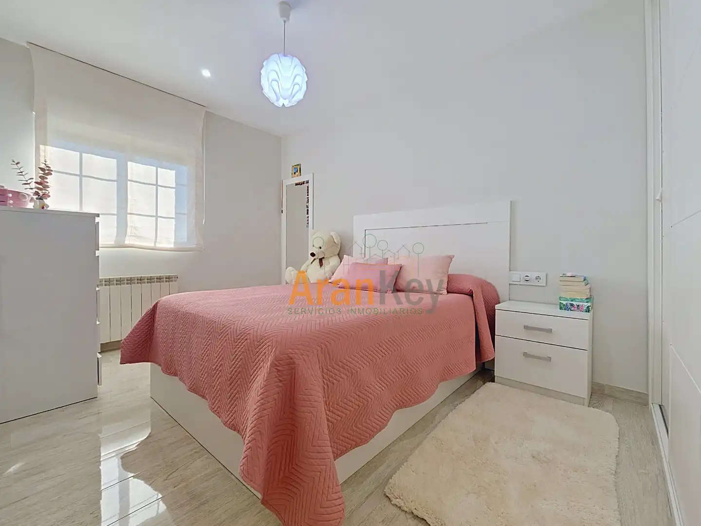 Chalet con balcón en venta en Calle de Alicante, imagen 13